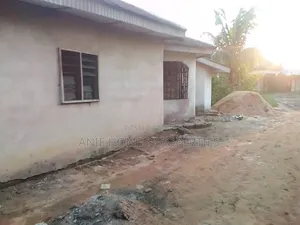 Photo - 3bdrm Block of Flats in Abak Road,After Ibom for sale