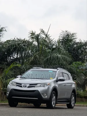 Toyota RAV4 2014 Silver