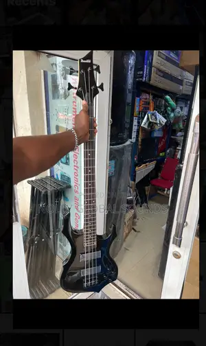 4 Strings Ibanez Bass Guitar