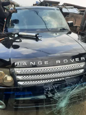 Fron Windscreen Glass for Range Rover Sport 2010 Available