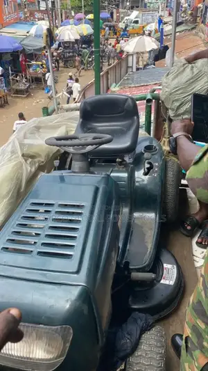 13.5hp,18hp or 22hp Riding Lawn Mower