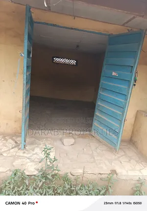 Shop to Let in Egbeda