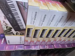 Yamaha PSR E283 Keyboard