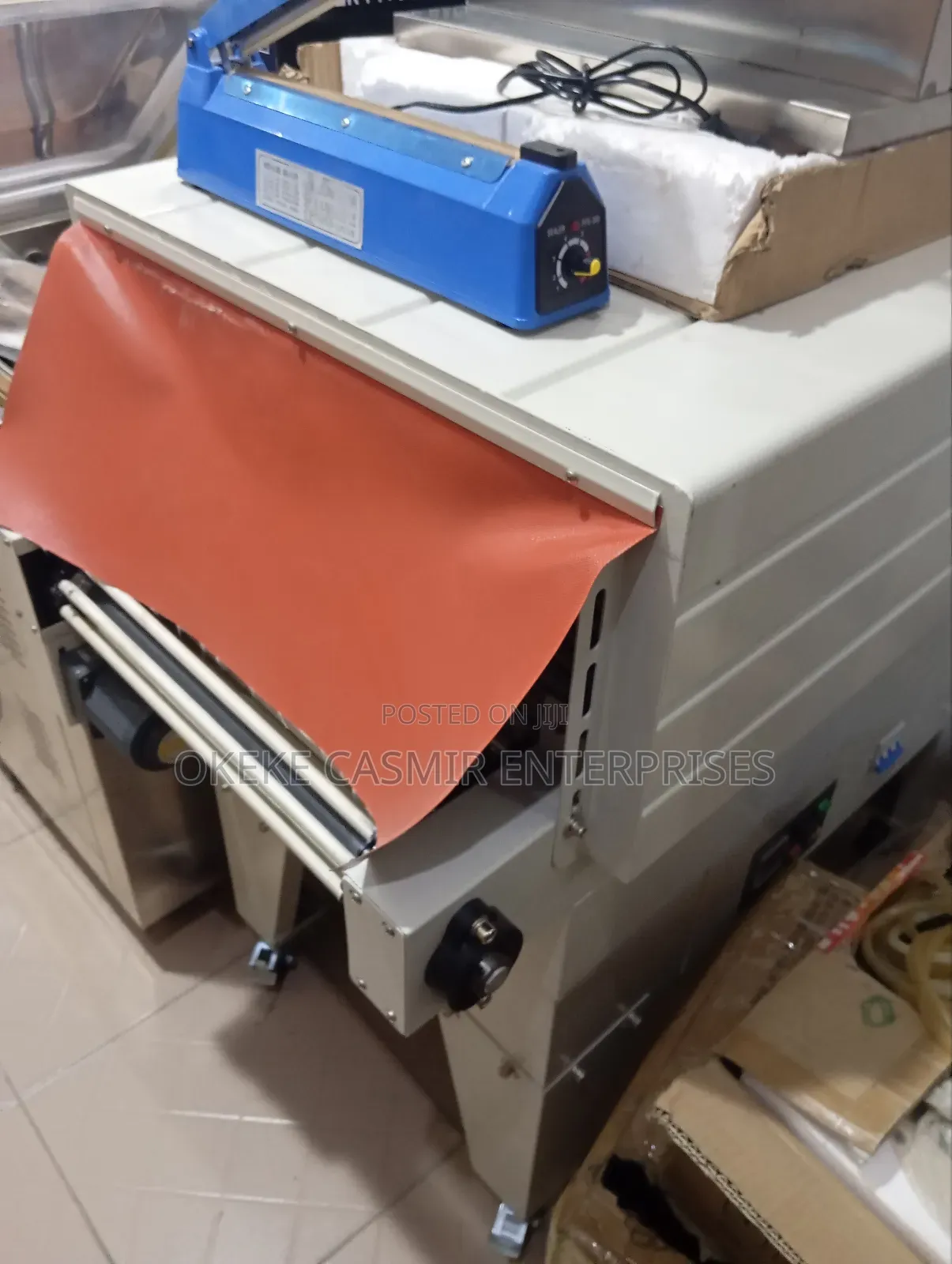 Shrink Wrapping Machine