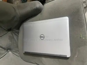 Laptop Dell Latitude E7240 8GB Intel Core I7 SSD 256GB