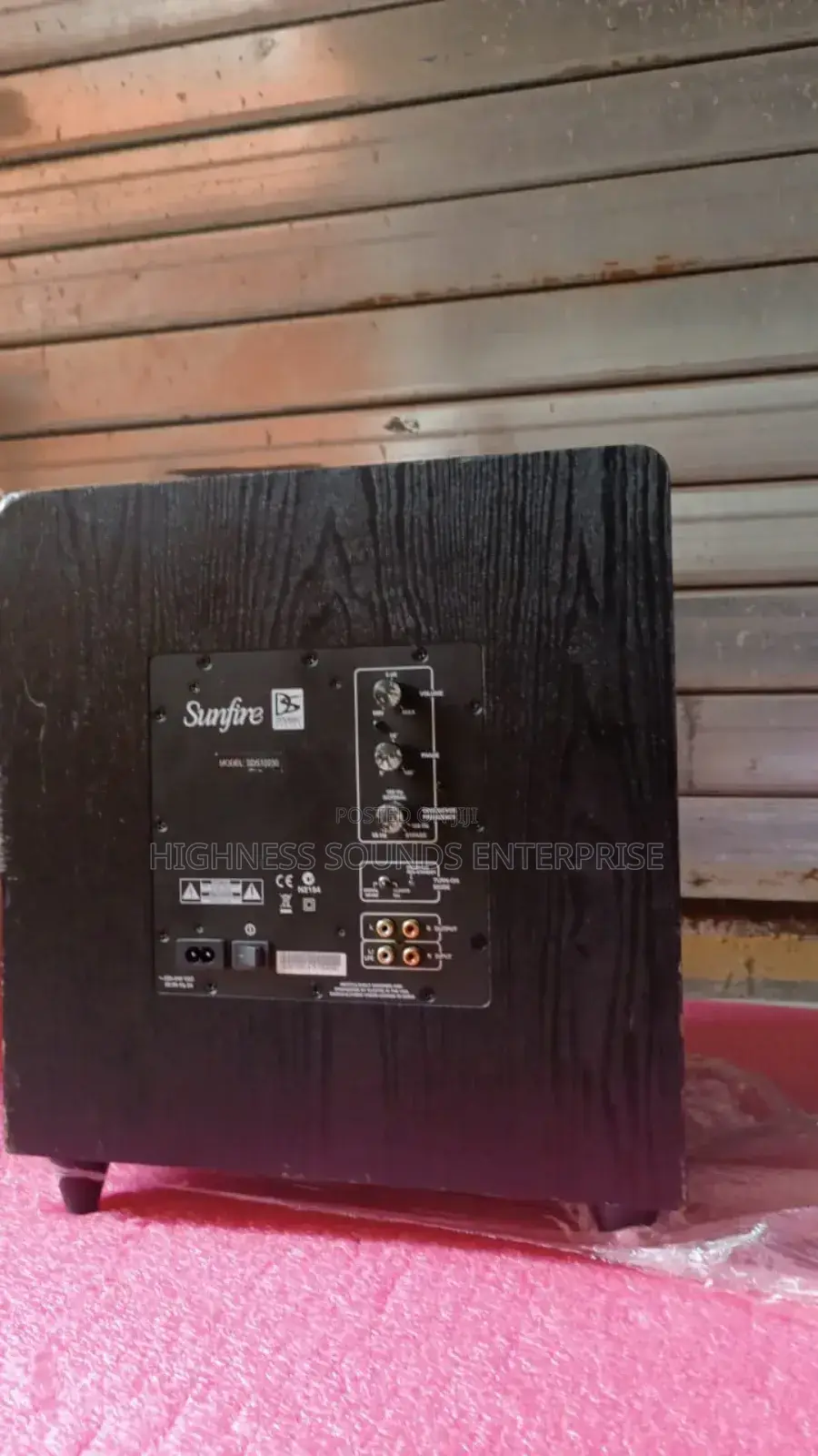 Sunfire Dynamic Series Active Subwoofer Sds12230