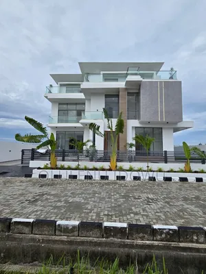 Furnished 5bdrm Duplex in Osapa london for sale