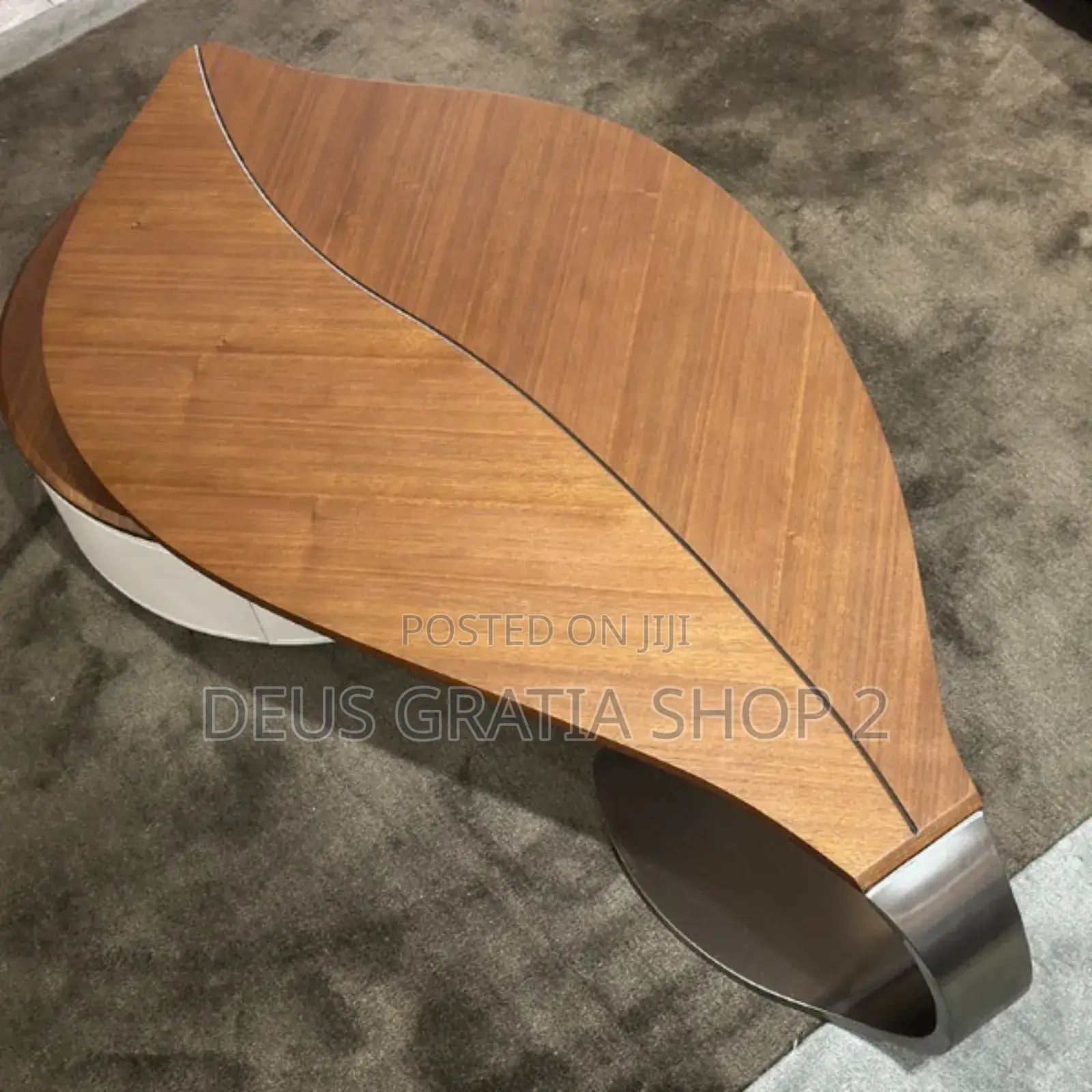 Flower Shape Center Table