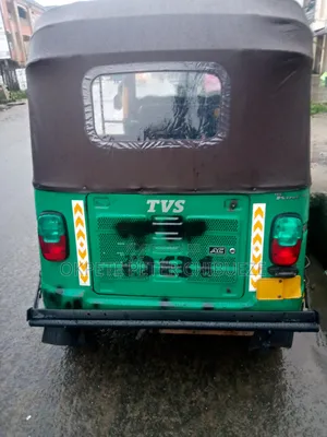 TVS King Deluxe Plus iTouch Start 2024 Green
