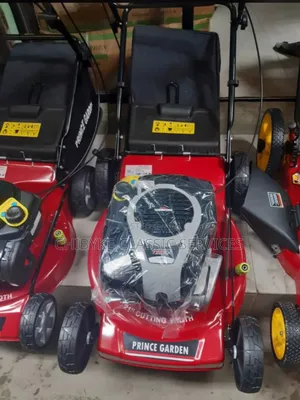 Grass Cutting Machine