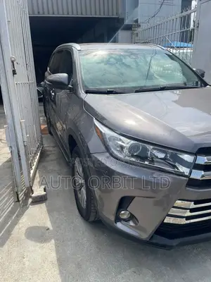 Toyota Highlander 2018 Gray