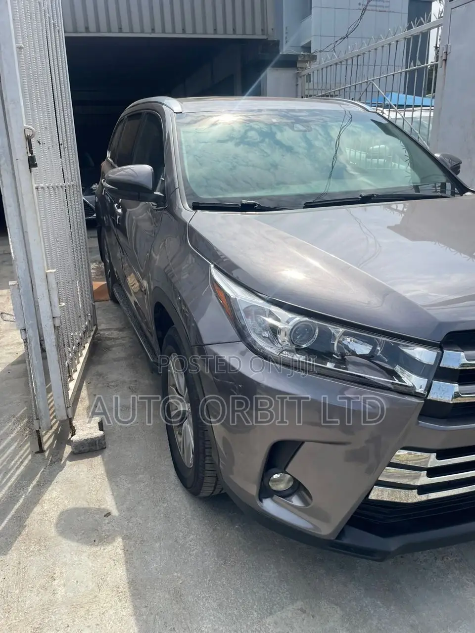 Toyota Highlander 2018 Gray