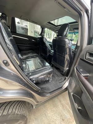 Toyota Highlander 2016 Gray