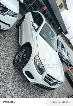 Mercedes-Benz GLC-Class 2016 White