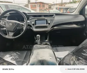 Toyota Avalon XLE FWDSedan (3.6L 6cyl 6A) 2016 Black