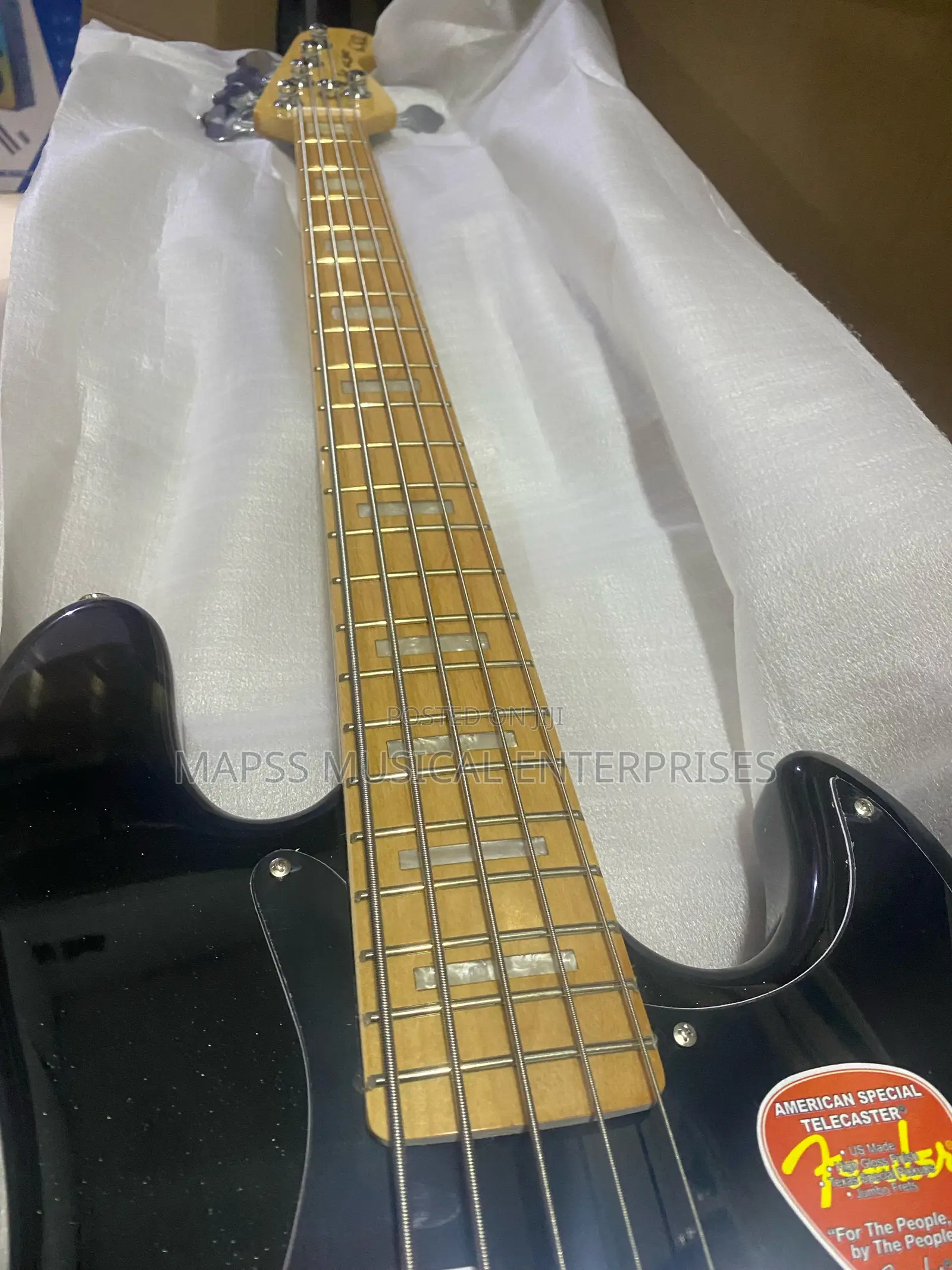 Fender Squier Affinity Series Active Jazz Bass