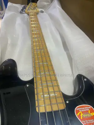 Fender Squier Affinity Series Active Jazz Bass
