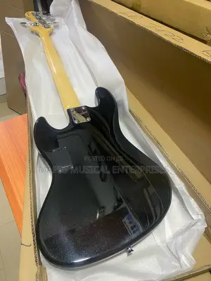 Fender Squier Affinity Series Active Jazz Bass