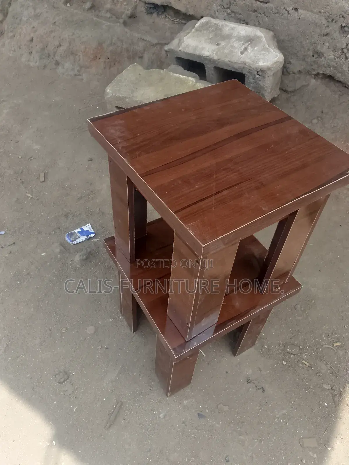 2 Side Stool. Color Brown