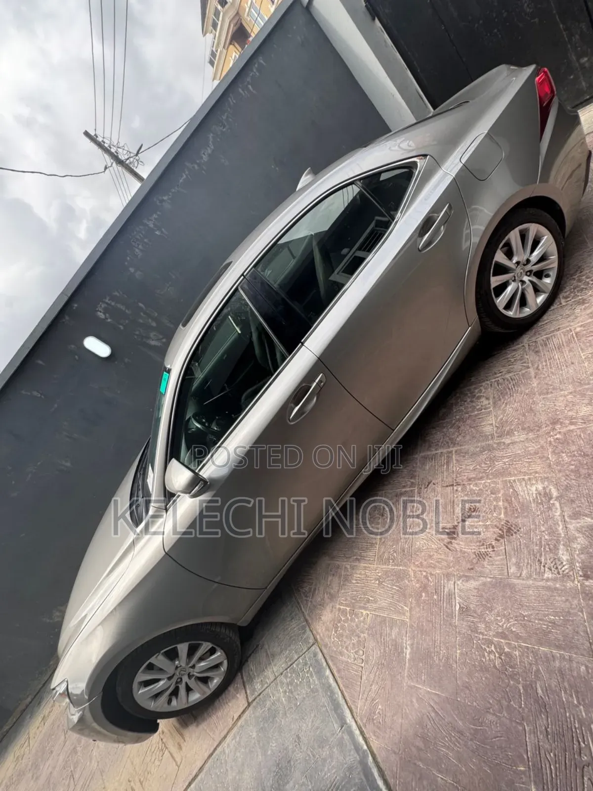 Lexus IS 250 2015 Gold