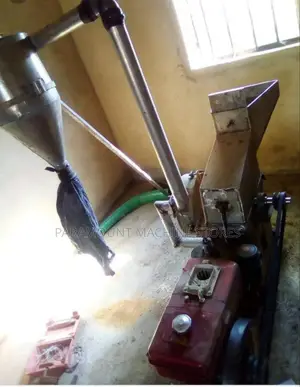 Cyclone Hammer Mill (Food Grinder)