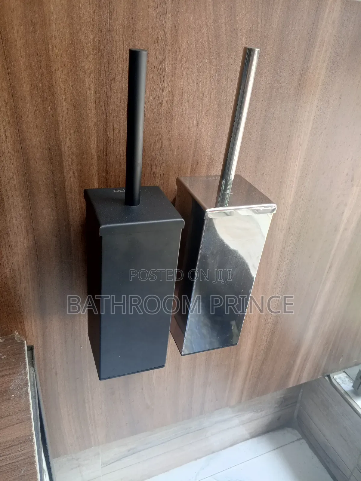 Quality Wall Mount Toilet Brush