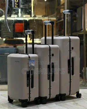 Photo - Nice Classic Luggage Set With Usb Charging Point Quality