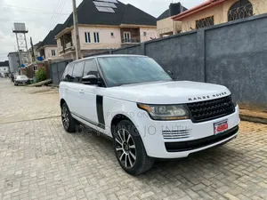Photo - Land Rover Range Rover Vogue 2013 White