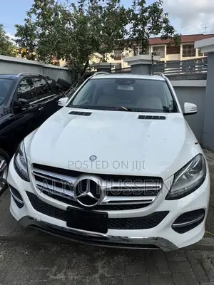 Mercedes-Benz GLE-Class 2017 White