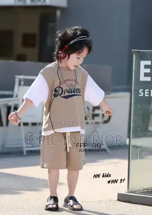 Boy's Top and Shorts Set Hip Hop Style