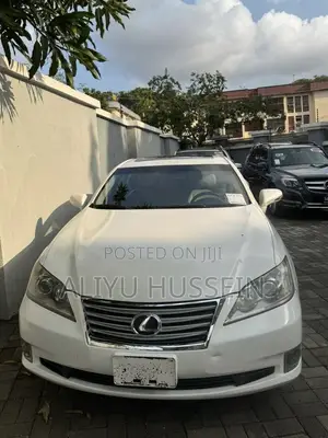 Lexus ES 350 2011 White