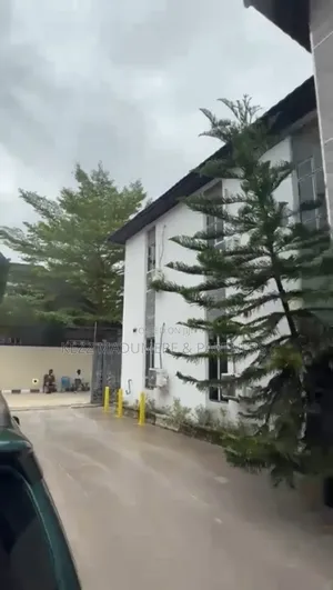 For Sale: Corporate Office With Mini Warehouse , Nta Rd , Ph