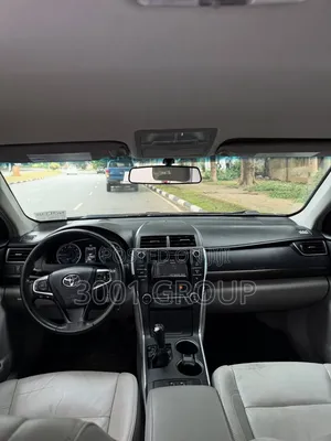 Toyota Camry XLE 4dr Sedan (2.5L 4cyl 6A) 2015 Burgundy