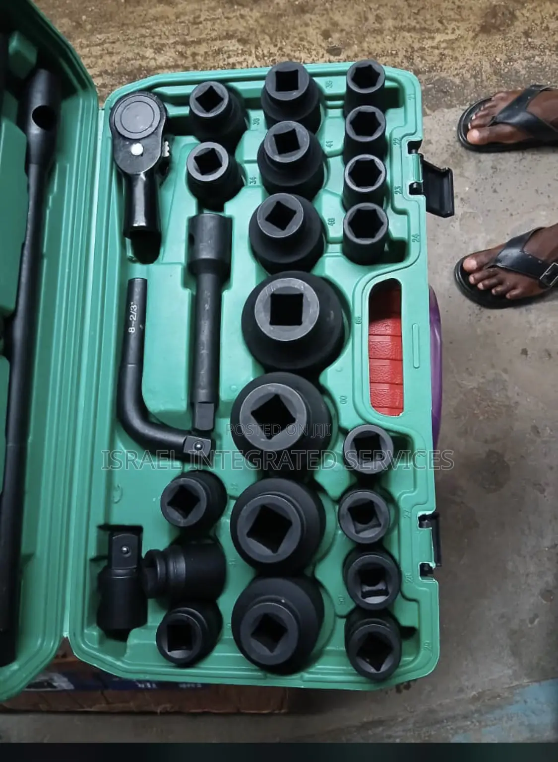 Socket Set 3/4 and 1” Drive