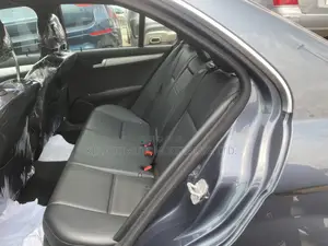Mercedes-Benz C300 Luxury 4Matic Sedan AWD (3.5L 6cyl 7A) 2013 Gray