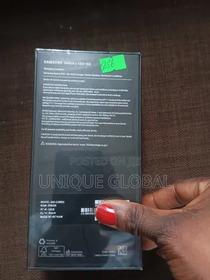New Samsung Galaxy S20 128 GB Gray