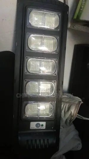 Photo - 1000w Solar Street Light