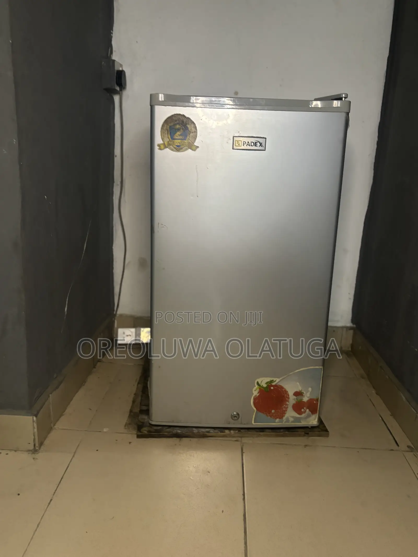 Table Top Frigde and Mini Freezer