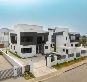 Furnished 4bdrm Duplex in Ajah for sale