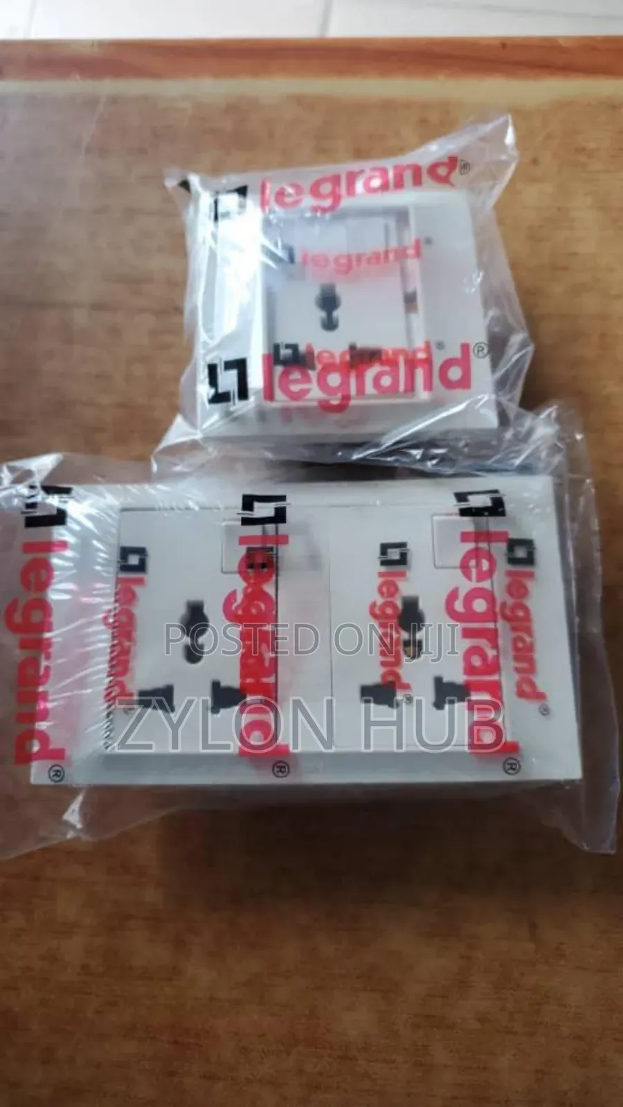 Socket Legrand