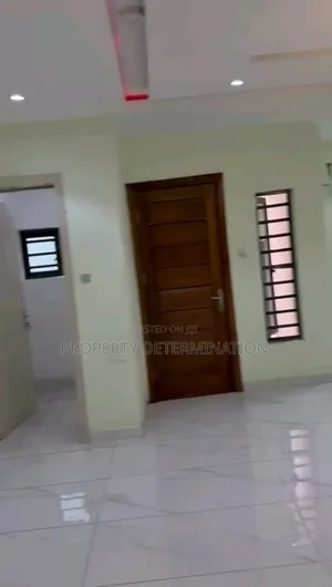 4bdrm Duplex in Omole Phase 1 for rent