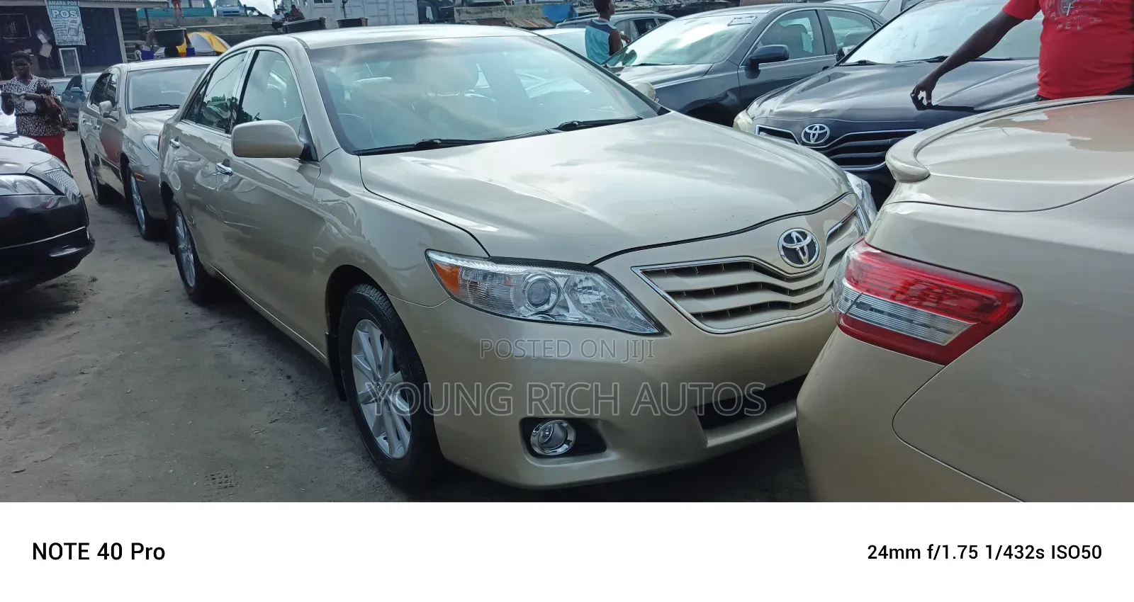 Toyota Camry 2010 Gold