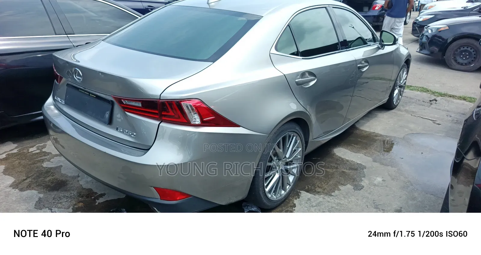 Lexus IS 2017 Silver