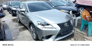 Lexus IS 2017 Silver