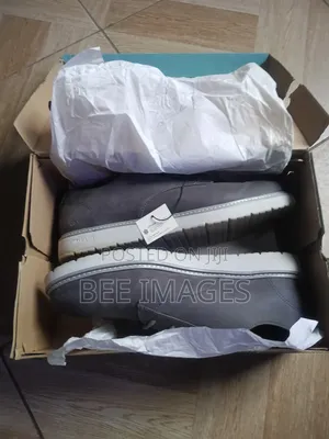 Toms Sneakers