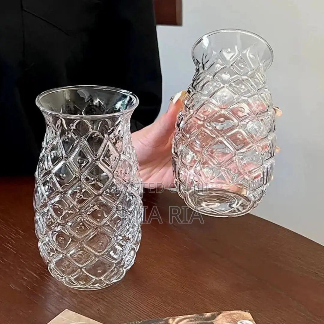 Borosilicate Pineapple Shaped Glass