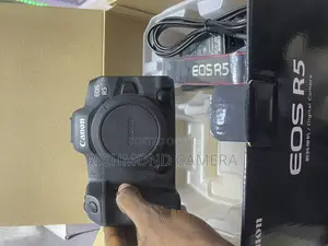 Canon Eos R5 Mirrorless Full Frame