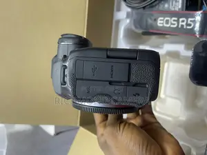 Canon Eos R5 Mirrorless Full Frame