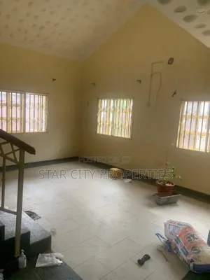 Photo - 3bdrm Duplex in Gbagada for rent