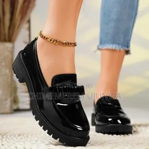 Quality Ladies Mirror Shoe